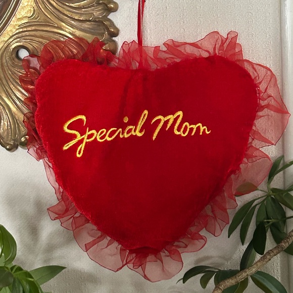 Hanging Red Velvet Valentine Heart Pillow - Picture 1 of 6